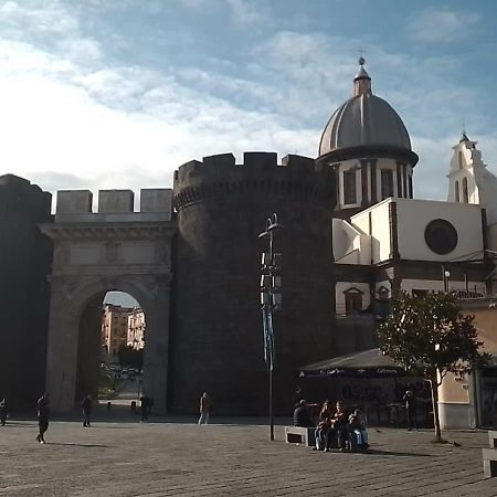 شقة Puntoxenia Torri Aragonesi نابولي المظهر الخارجي الصورة